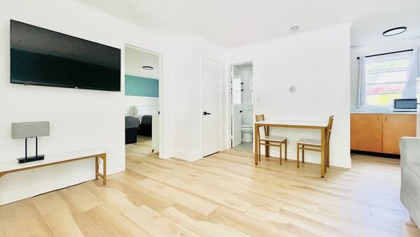 Two Bed Kitchen Suite - Lakeside Photo 5